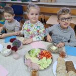 Zdrowe i kolorowe śniadanie